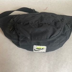 Vintage 80s Nike four pocket fanny pack